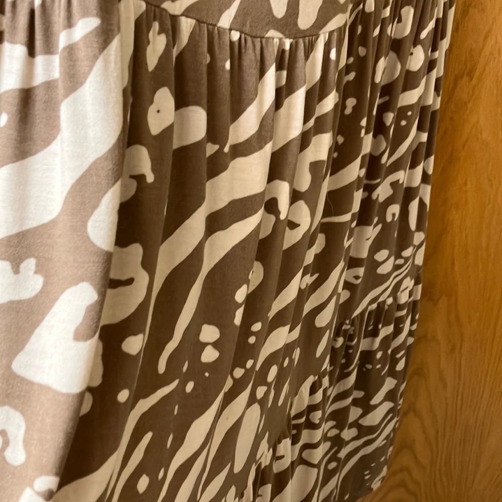Cabi Brown Patterned Dress size medium - Picture 4 of 6